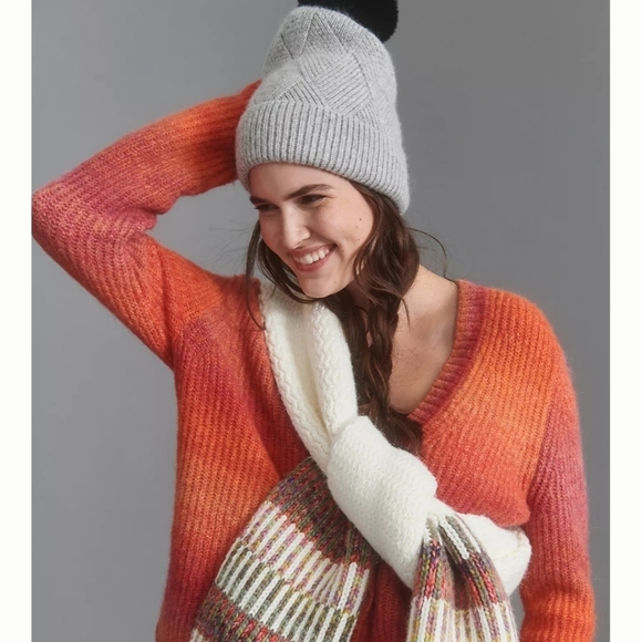 Anthropologie Pick-a-pom Beanie Base - grey - Picture 9 of 9